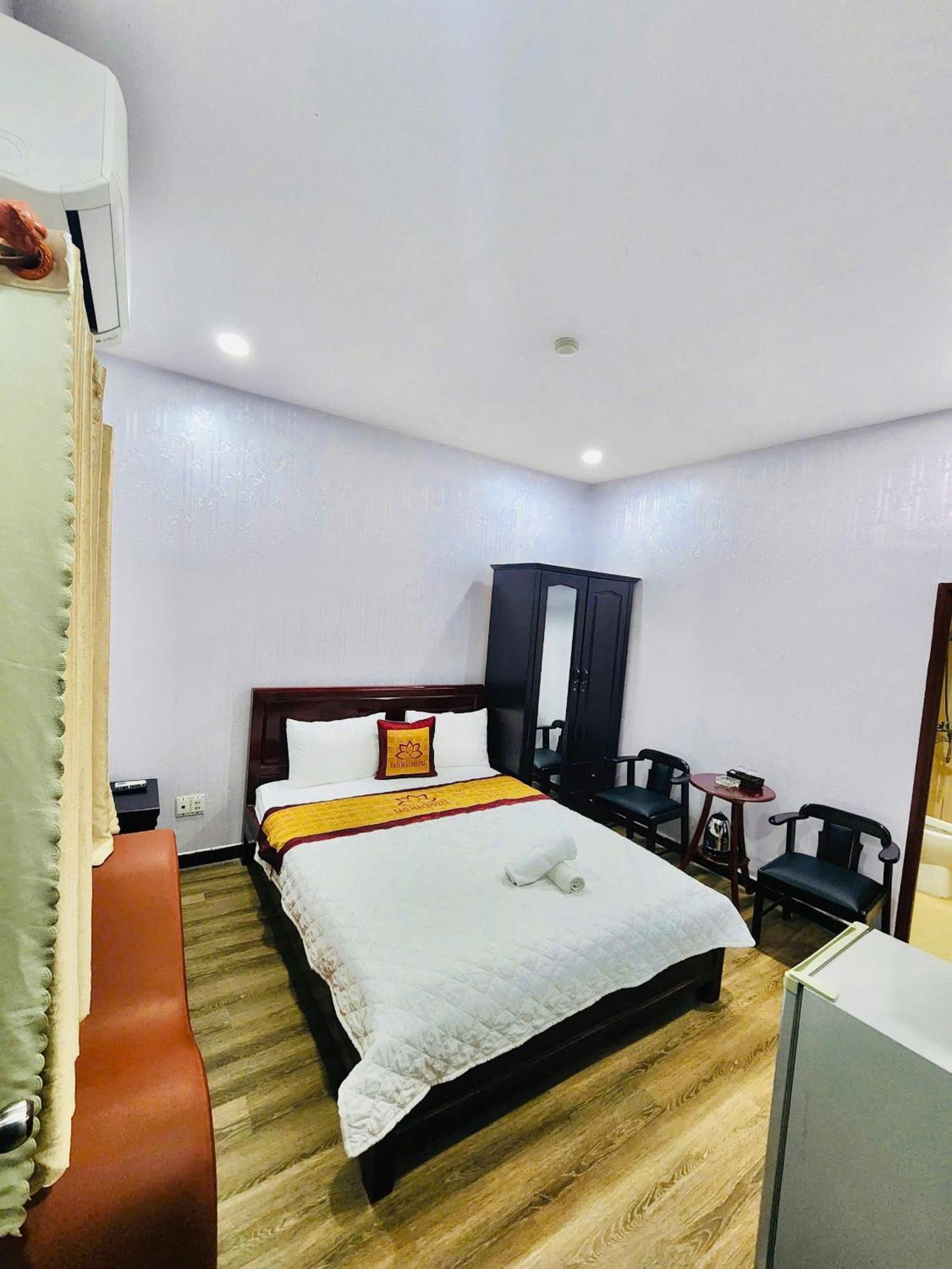 Khach San Sao Mai Cidade de Ho Chi Minh Exterior foto